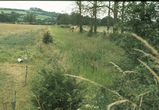 011 Charlcutt looking south 977756 july 1977