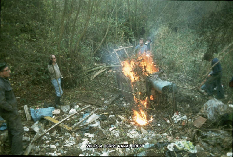 153 Shrivenham Bridge B4000 Dec 1978.jpg