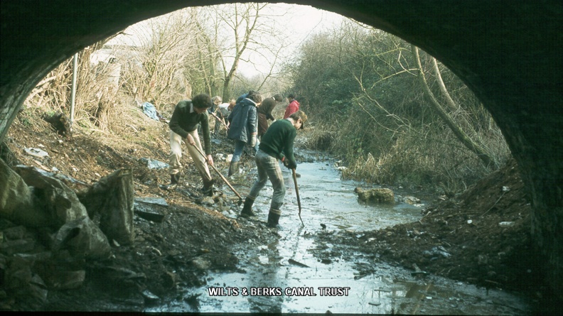 166 Shrivenham B4000 spring 1981.jpg