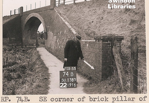 Man with a stick SU1383 74B