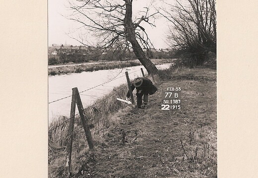 Man with a stick SU1383 77B