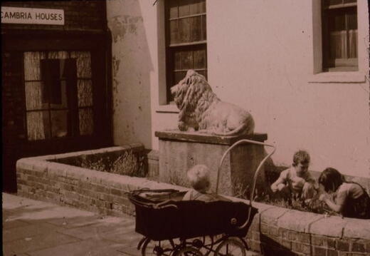 Golden Lion Effigy