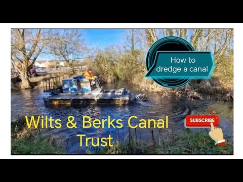 How a canal gets Dredged. Royal Wootton Bassett branch section at Templars Firs.