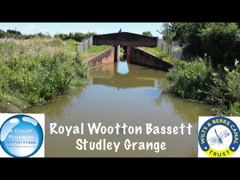 Royal Wootton Bassett - Studley Grange. Wilts & Berks canal trust