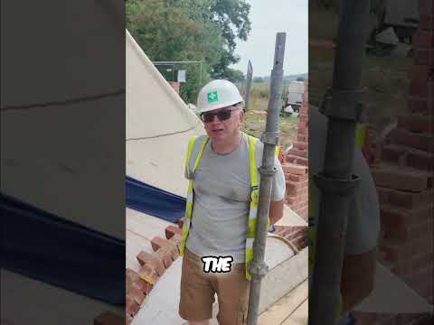 Pewsham Top Lock Building the Arch Over  A Lock