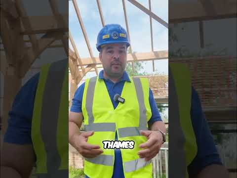 Why Aren't canals wider? Historic locks Explained on the Wilts and Berks Canal